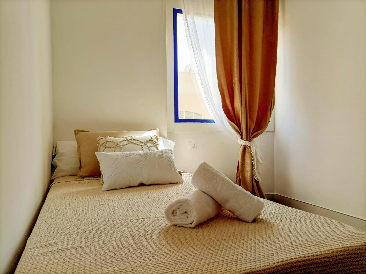 Chakra House Fuerteventura - Affordable Rooms In A Cozy Guesthouse Corralejo Luaran gambar